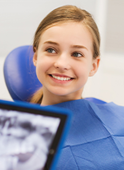 Children's Dentist in Independence MO girl smiling